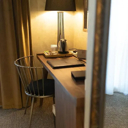 Hotel Tonight Port Istanbul