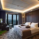 Tonight Port 4* Estambul