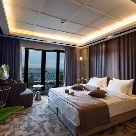 Tonight Port 4* イスタンブール