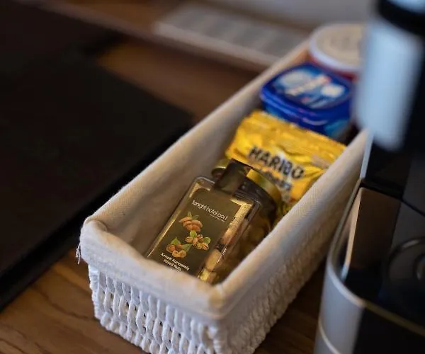 Hotel Tonight Port Istanbul