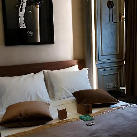 Tonight Port Hotel 4*