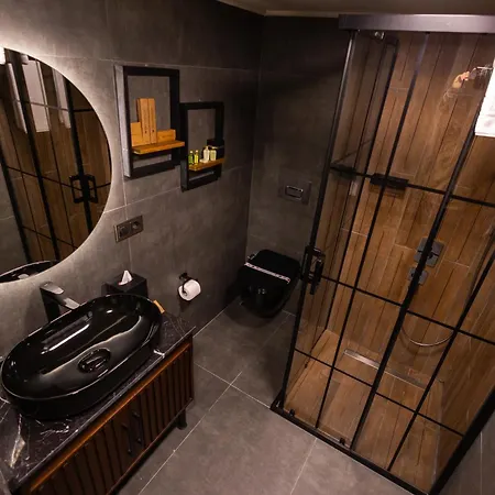 Hotel Tonight Port Istambul